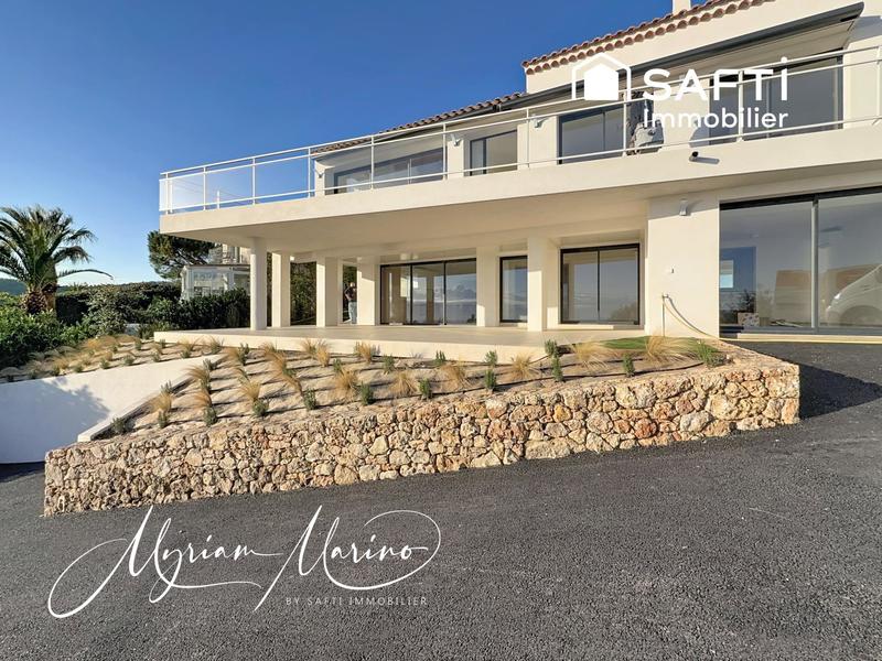 Appartement - 112 m² - 5 pièces