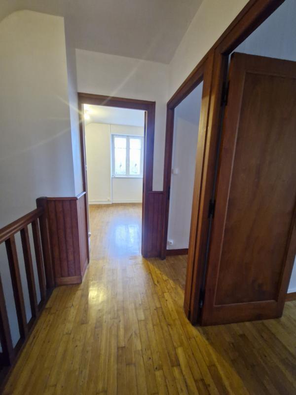 Maison - 105 m² - 6 pièces