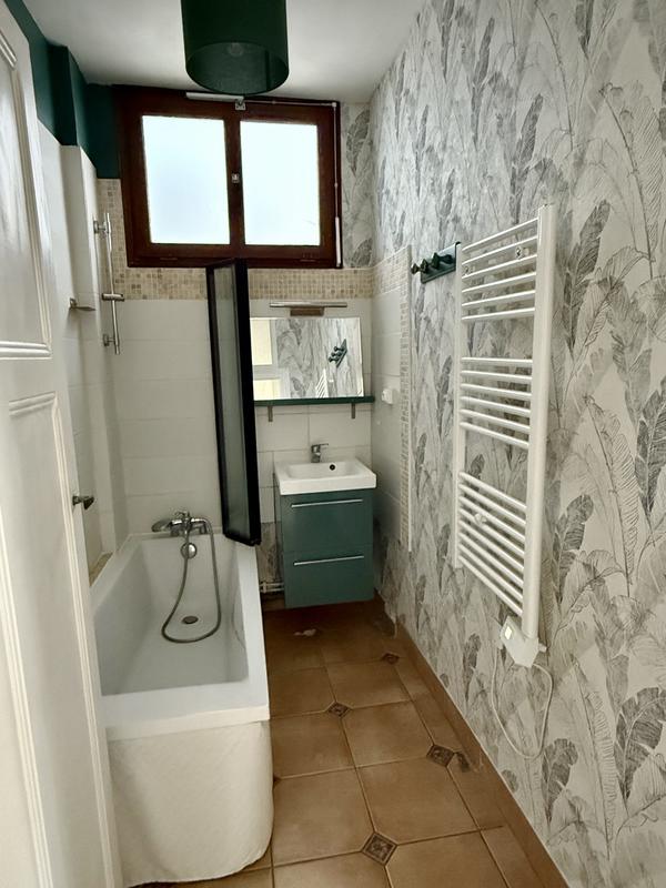 Maison - 148 m² - 6 pièces