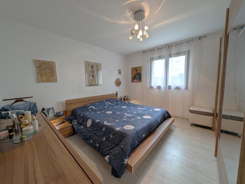 Maison - 96 m² - 4 pièces