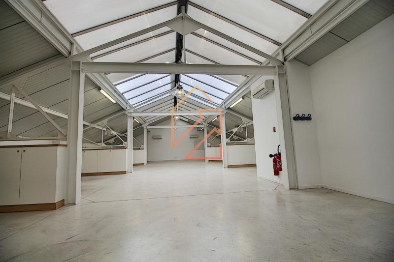 Local commercial - 448 m²