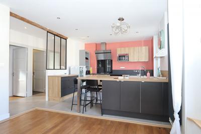 Appartement - 82 m² - 3 pièces