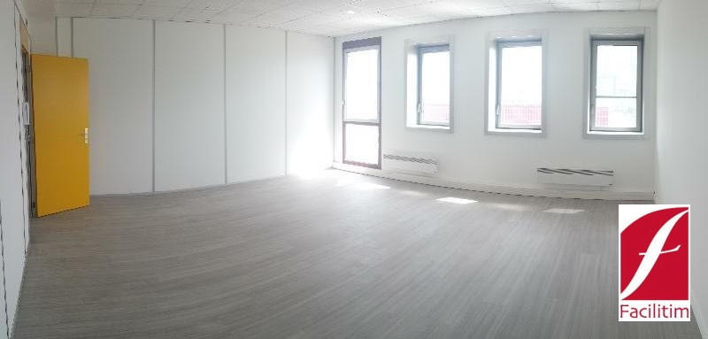 Bureau - 62 m² - 1 pièce