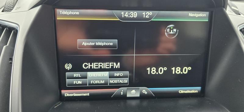 Ford c-Max Tdci 120 Titanium attelage distribution neuve