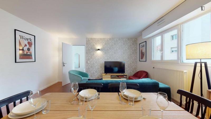 Chambre - 10 m² - 5 pièces