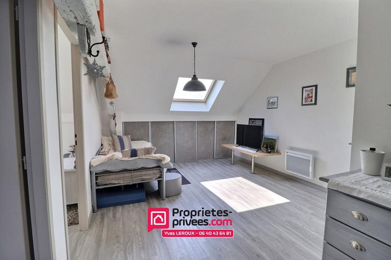 Maison - 198 m² - 6 pièces