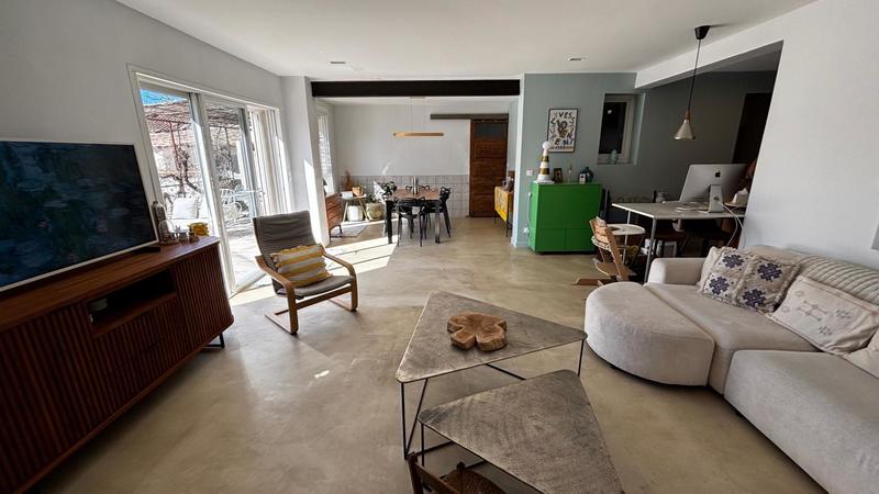 Maison - 110 m² - 4 pièces