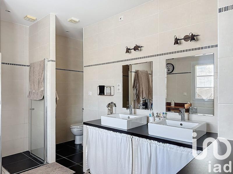 Maison - 187 m² - 6 pièces