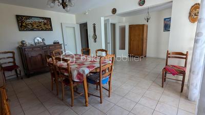 Appartement - 102 m² - 4 pièces