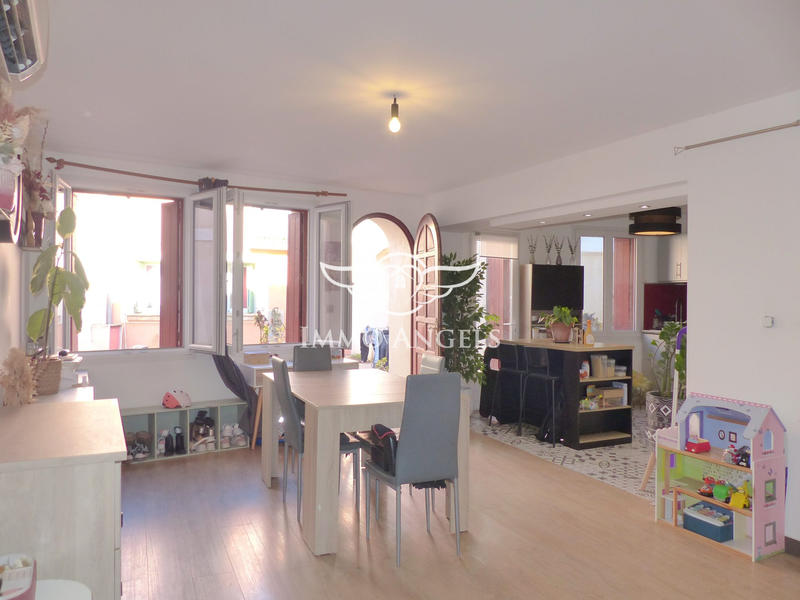 Maison traditionnelle - 96 m² - 4 pièces