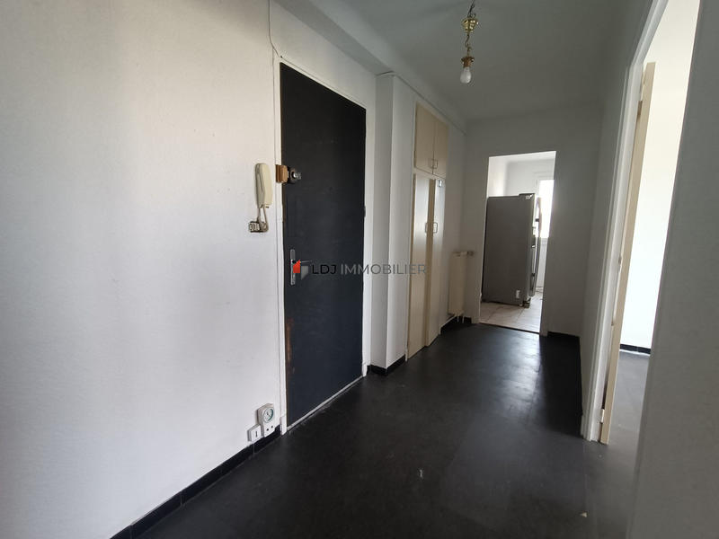 Appartement - 57 m² - 3 pièces