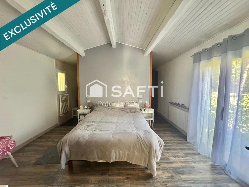 Maison - 212 m² - 8 pièces