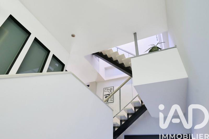 Loft - 210 m² - 5 pièces