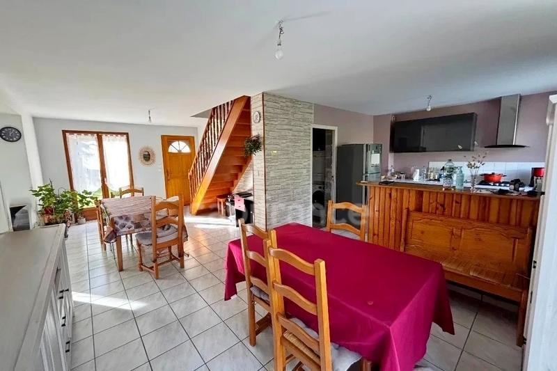Maison - 100 m² - 4 pièces