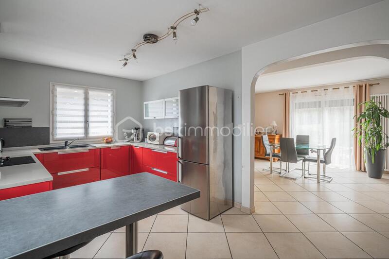 Maison - 131 m² - 6 pièces