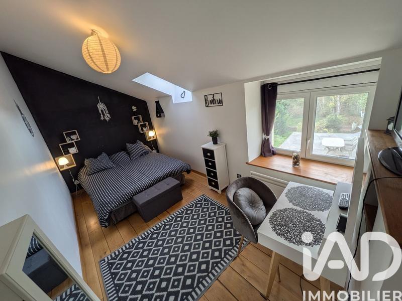 Maison - 204 m² - 8 pièces