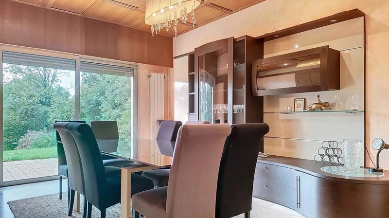 Propriété - 350 m² - 12 pièces