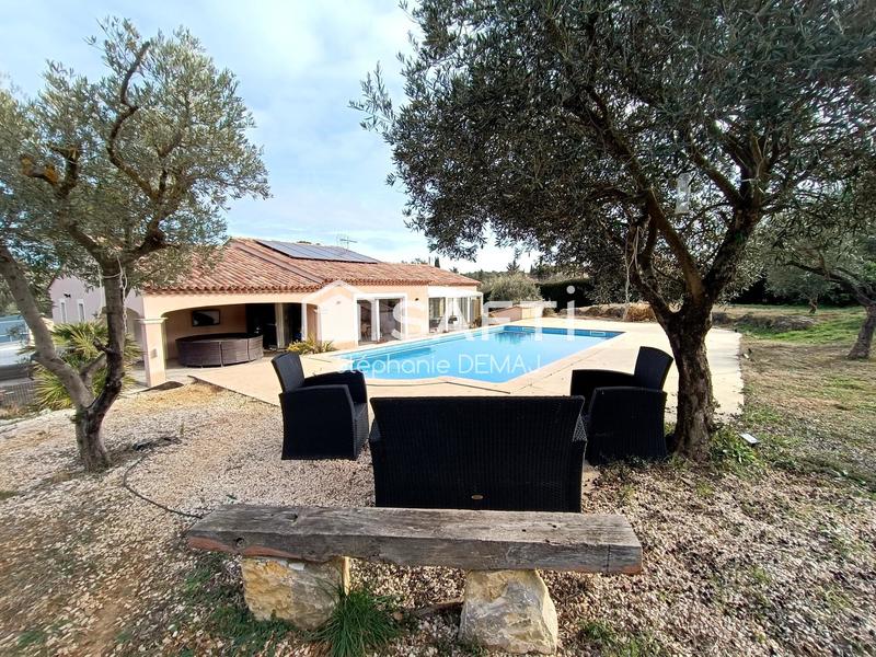 Maison - 150 m² - 4 pièces