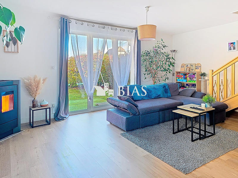 Maison - 81 m² - 4 pièces