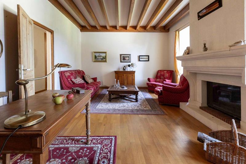 Propriété - 413 m² - 10 pièces