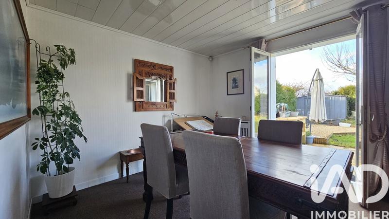 Maison - 90 m² - 5 pièces