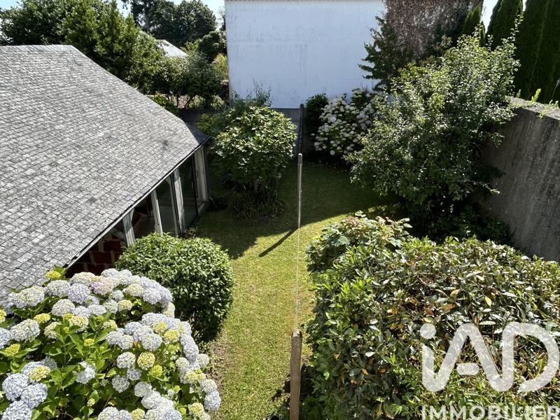 Maison de ville - 100 m² - 5 pièces