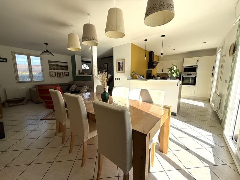 Maison - 128 m² - 5 pièces