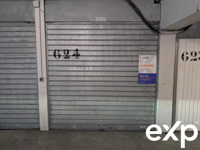 Parking / Garage - 11 m²