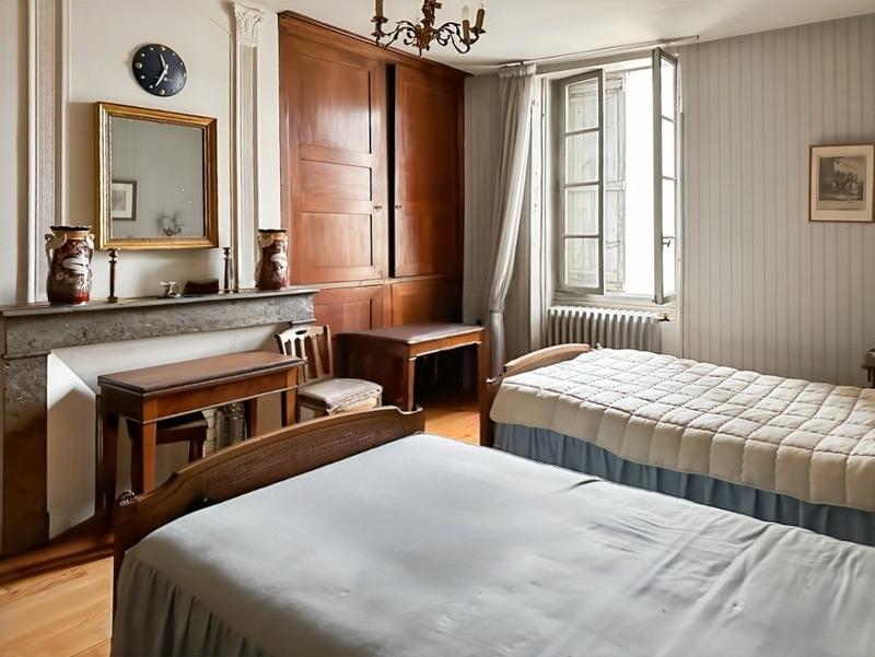 Immeuble - 171 m² - 10 pièces