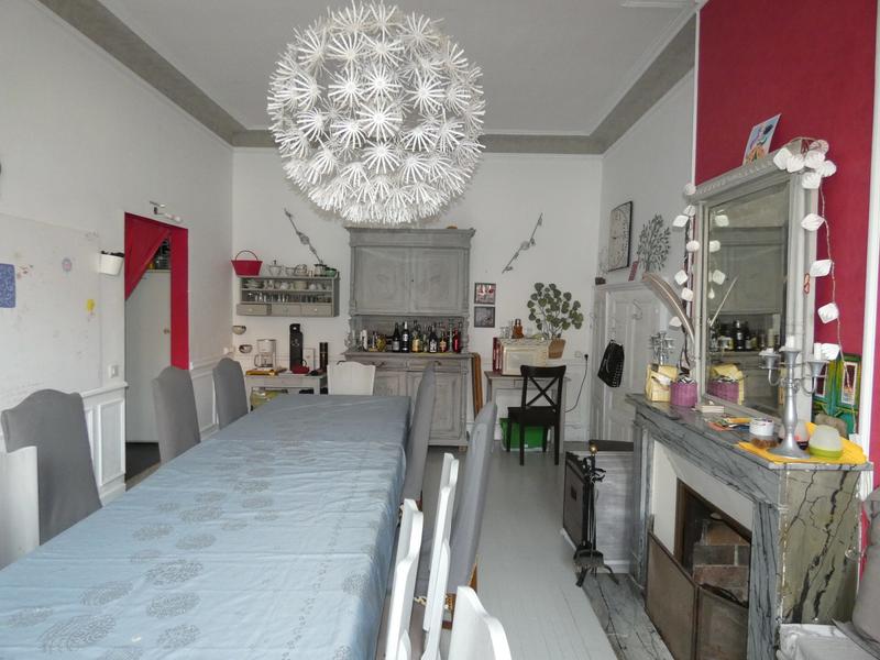 Maison - 284 m² - 11 pièces