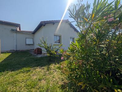 Maison - 180 m² - 7 pièces