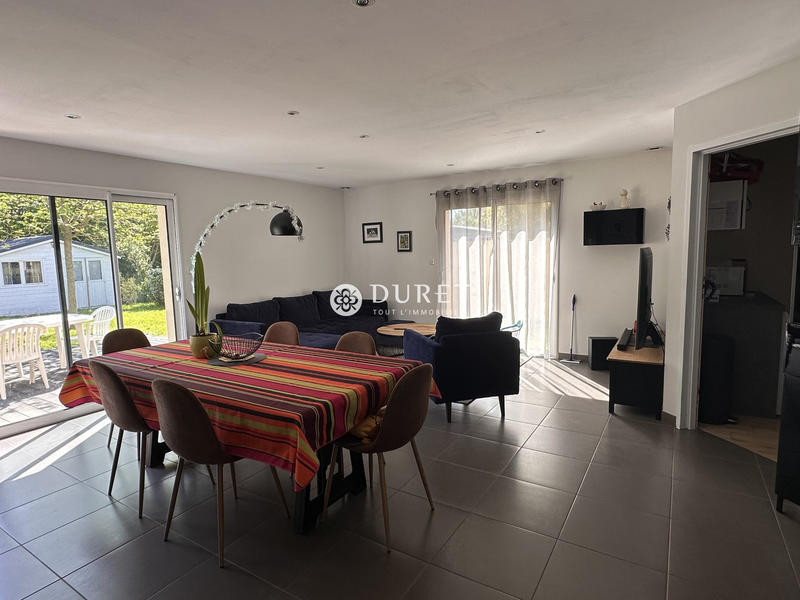 Maison - 107 m² - 6 pièces