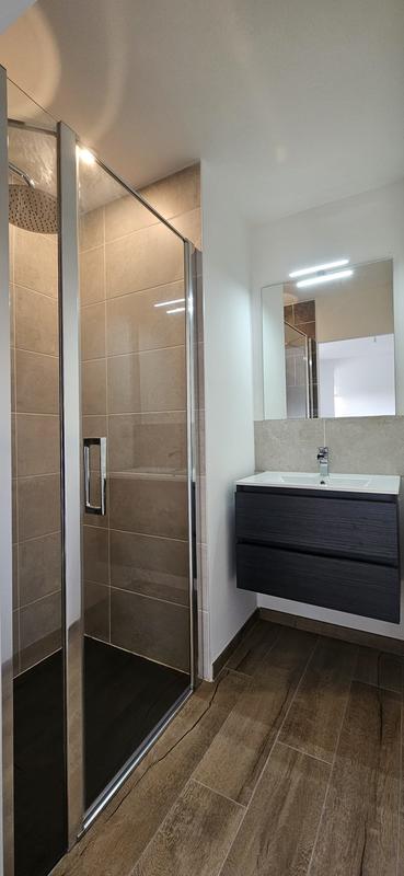 Maison contemporaine - 162 m² - 6 pièces