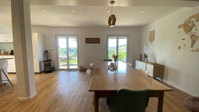 Maison - 112 m² - 5 pièces