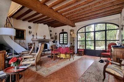 Maison - 170 m² - 7 pièces