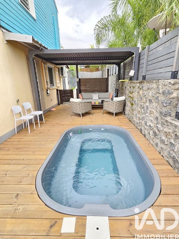 Maison - 96 m² - 4 pièces