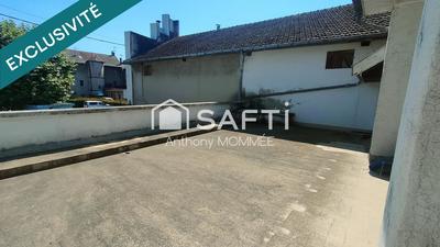 Maison - 206 m² - 7 pièces