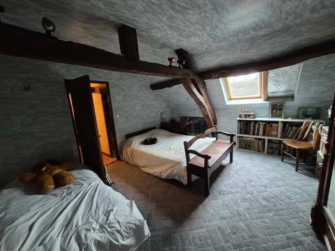 Maison - 94 m² - 4 pièces