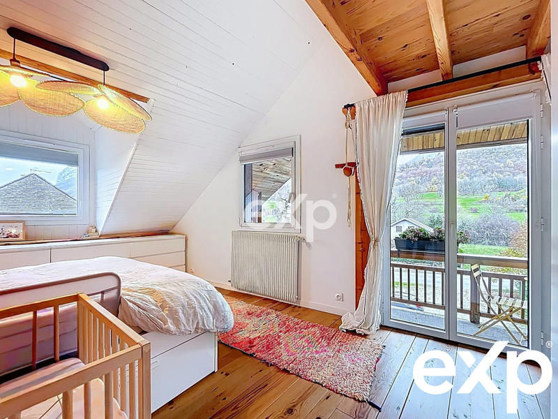 Appartement - 147 m² - 5 pièces