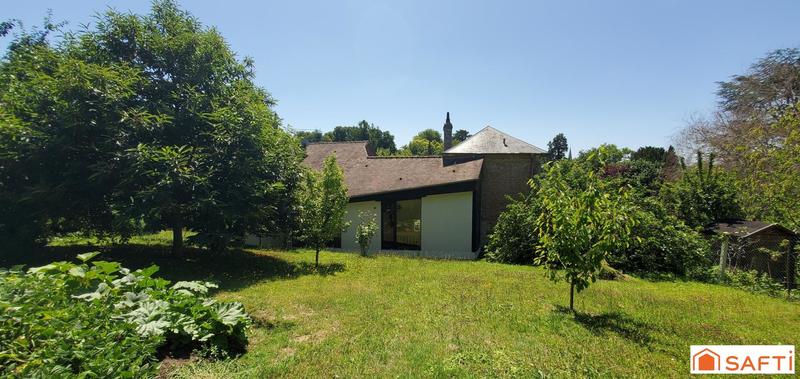 Propriété - 210 m² - 7 pièces