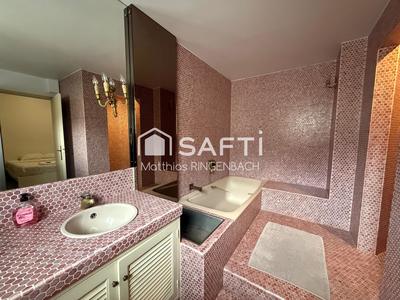 Appartement - 135 m² - 5 pièces