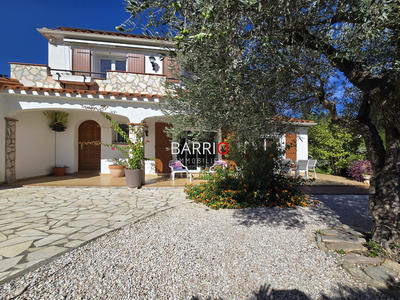 Villa - 134 m² - 4 pièces