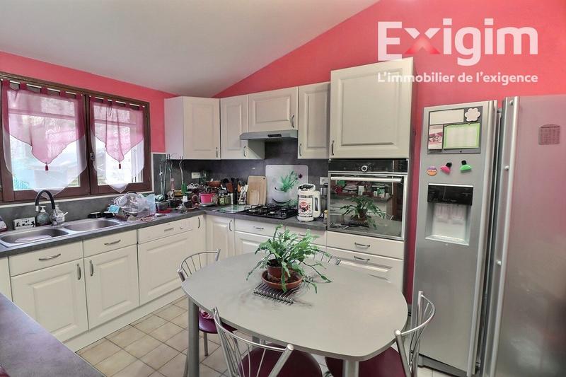 Maison - 88 m² - 5 pièces