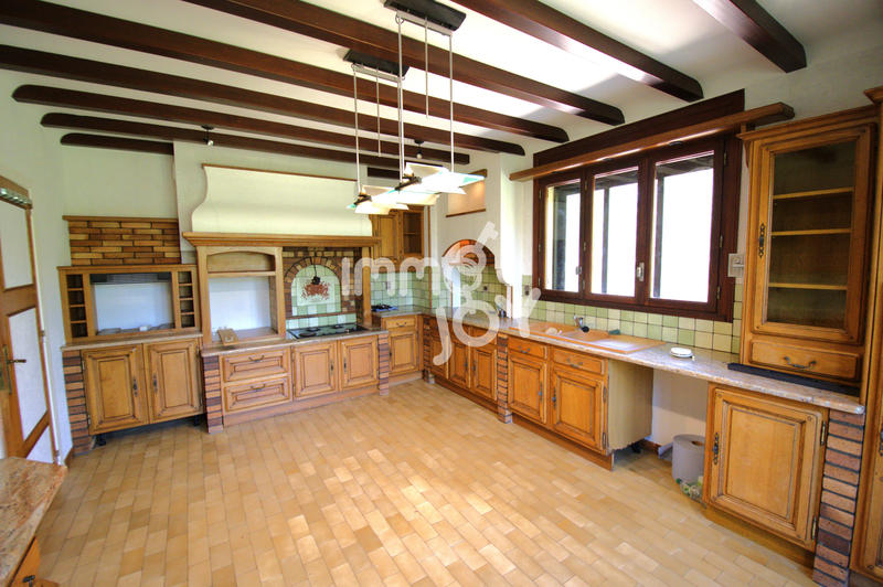 Maison - 127 m² - 6 pièces