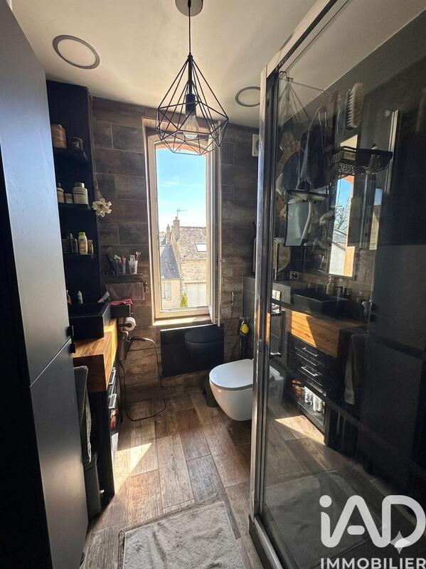 Maison de ville - 99 m² - 5 pièces