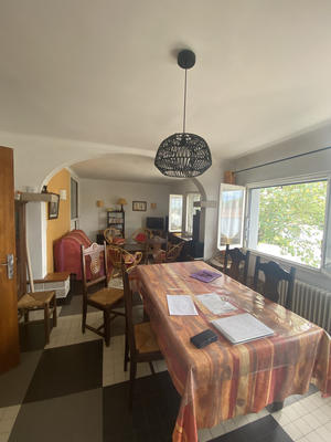 Maison - 167 m² - 6 pièces