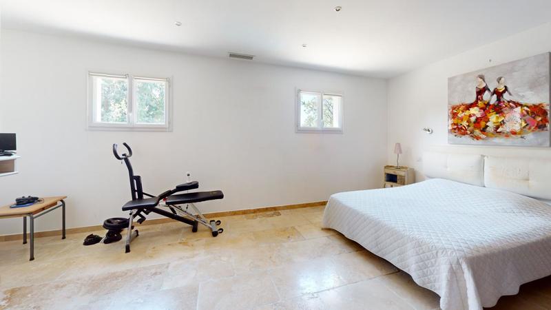 Villa - 140 m² - 4 pièces