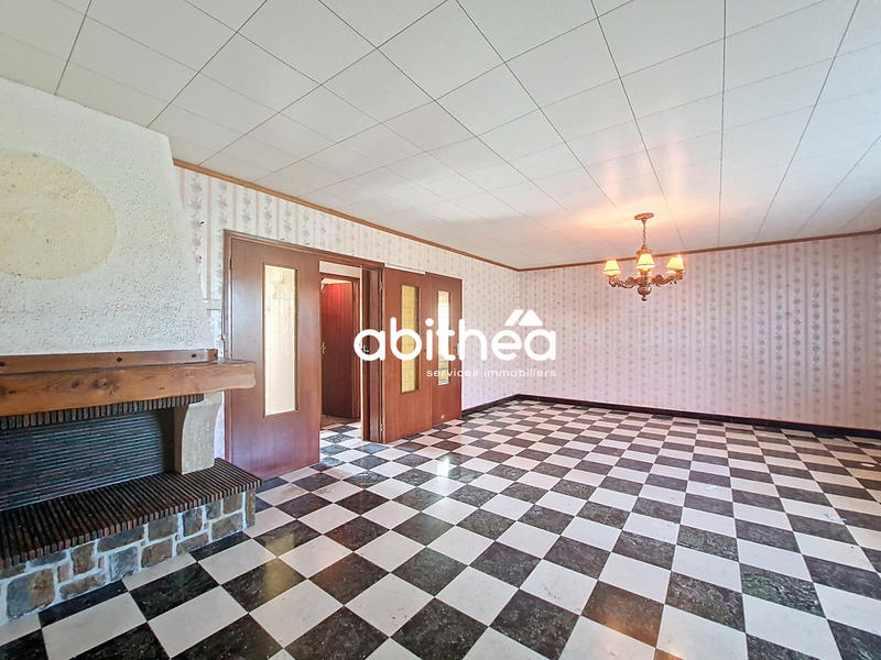 Maison - 100 m² - 4 pièces