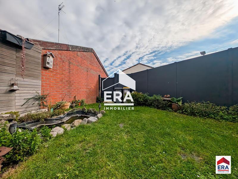 Maison - 93 m² - 4 pièces