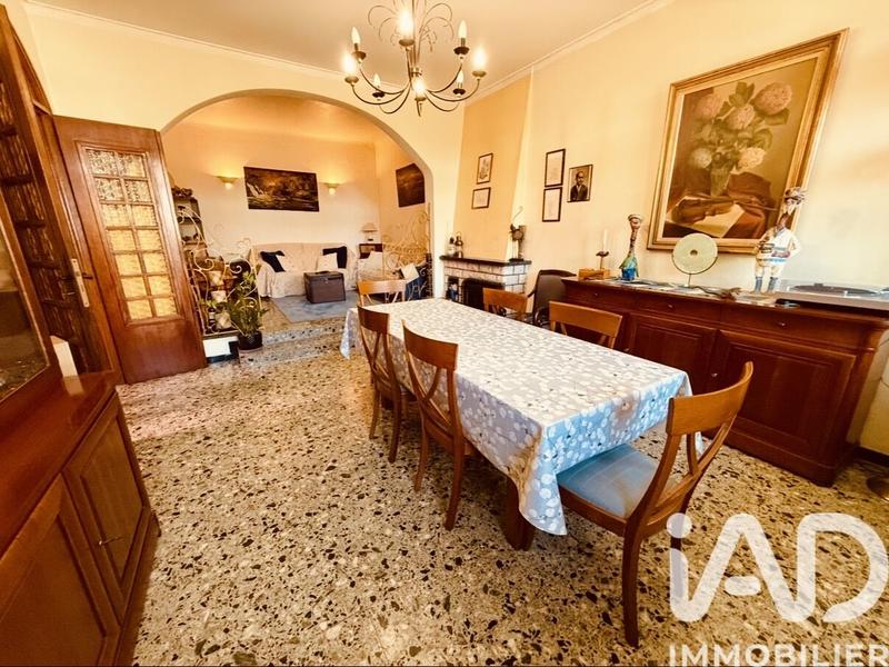 Maison - 143 m² - 6 pièces